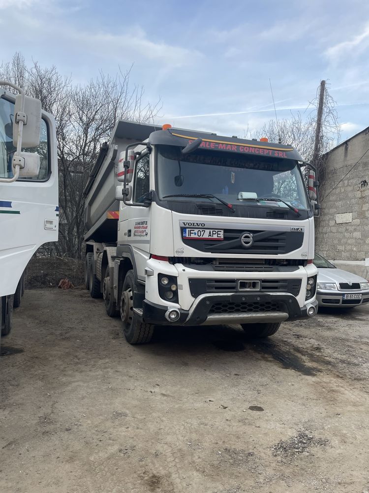 Volvo 8x4 autobasculanta