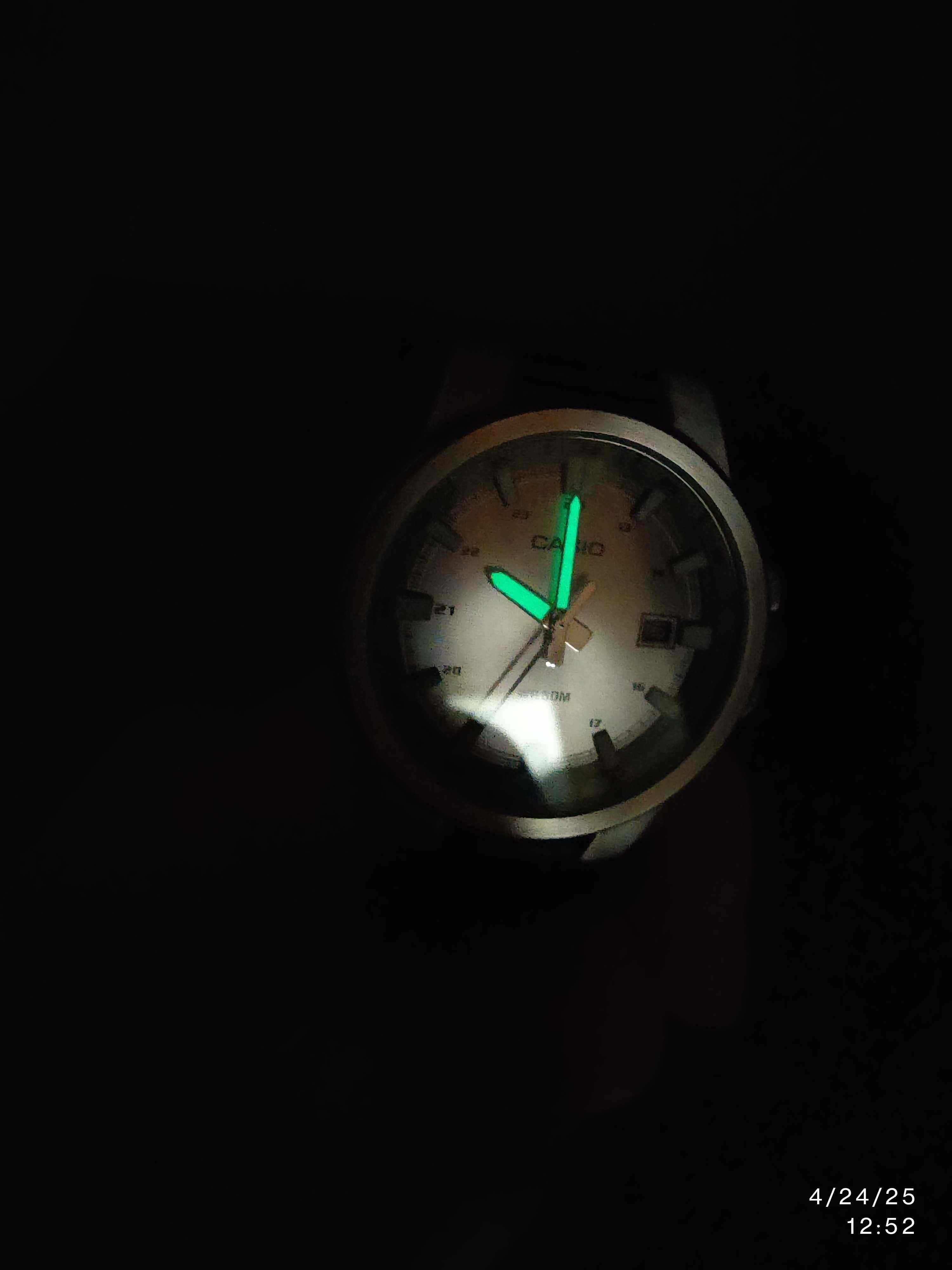 Часовник Casio MTP