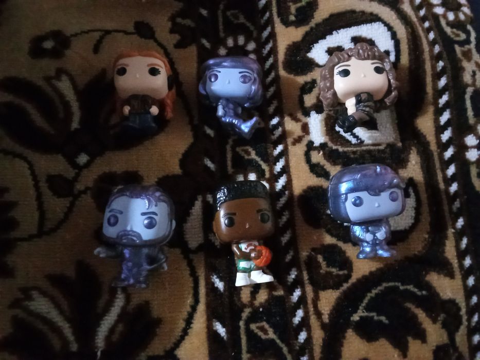 Продам не дорого по 700 тг