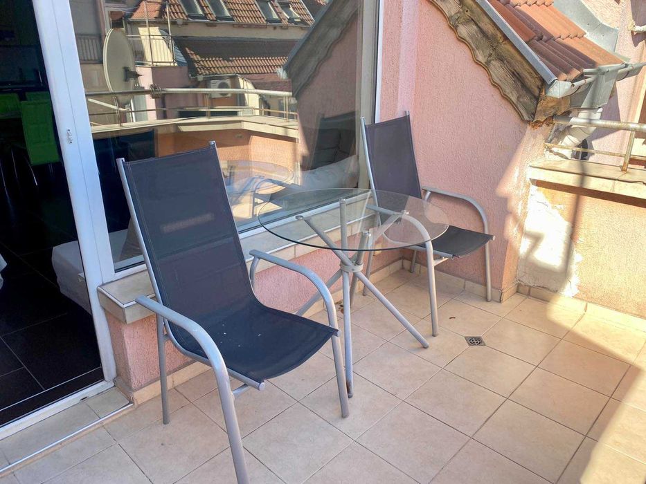 Дава се под наем Тристаен апартамент в Варна, Базар Левски - 100 кв.м за 612 € - Снимка #10