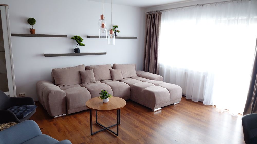 Apartament 3 camere 107mp weekend sau termen lung