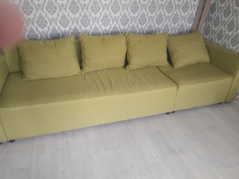 Диван хорошим состояние
