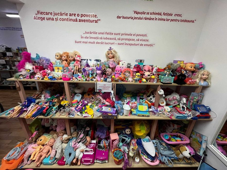 Vând lot jucarii
