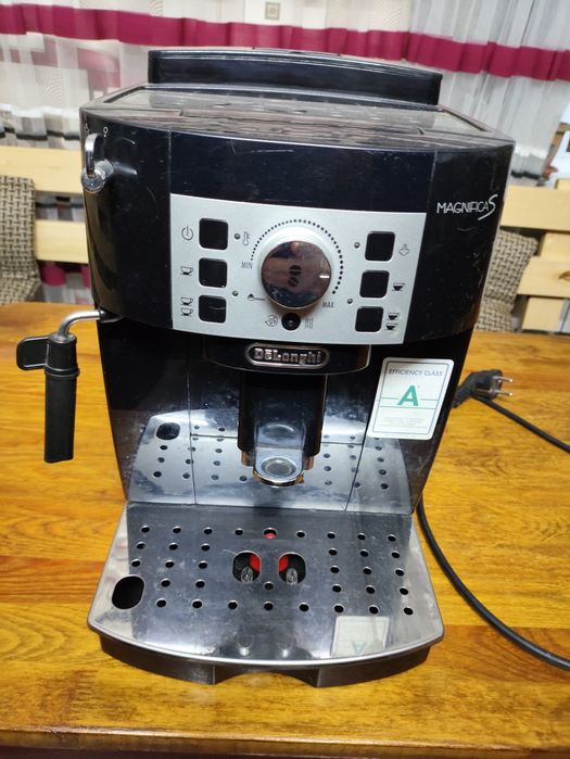 Кофемашина DeLonghi