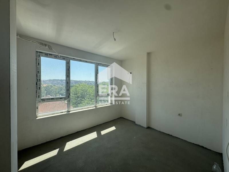 Тристаен апартамент ново строителство