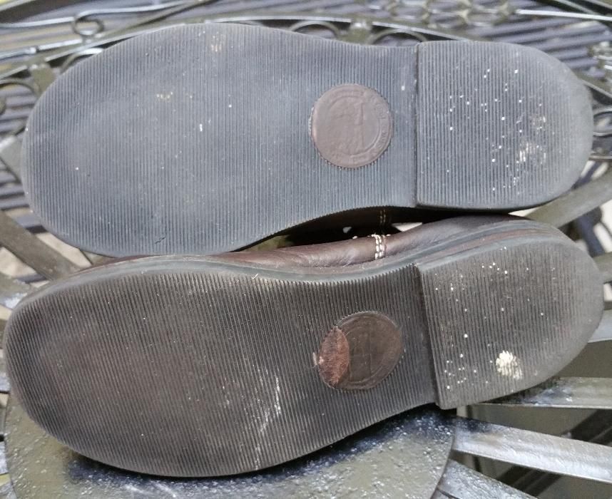 Ghete piele naturala marca Zara 30