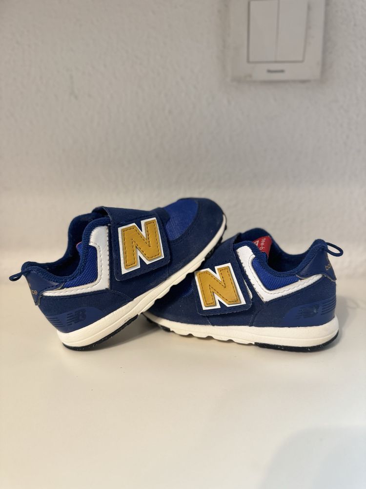 New Balance маратонки детски