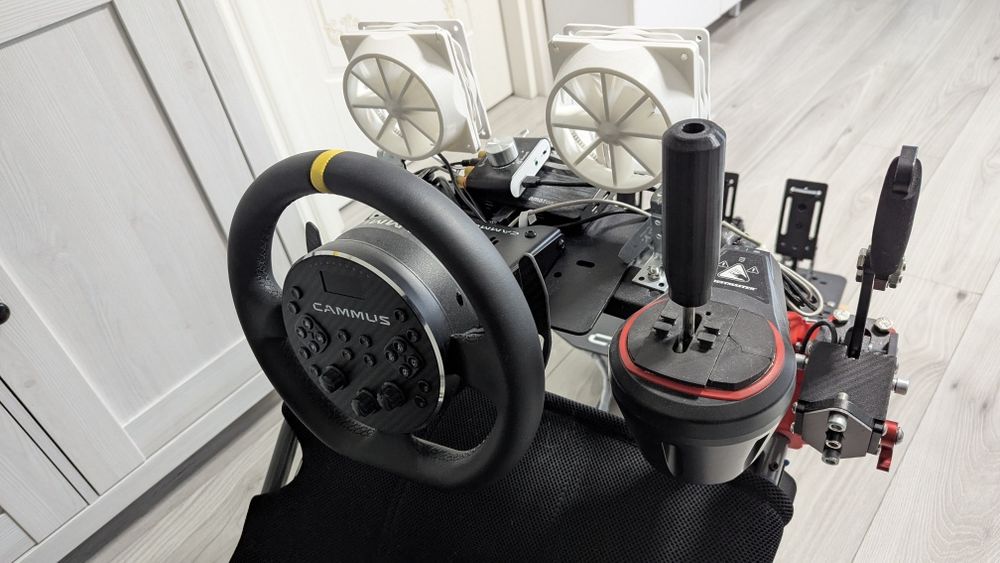 Cockpit Racing complet cu haptic feedback compatibil PC