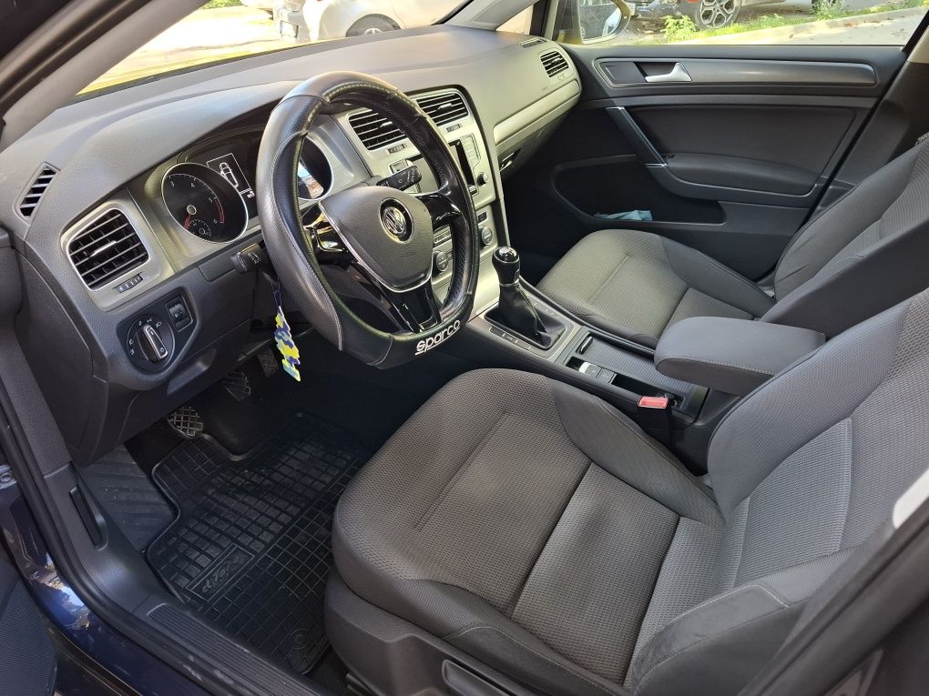 VW Golf 7 Variant