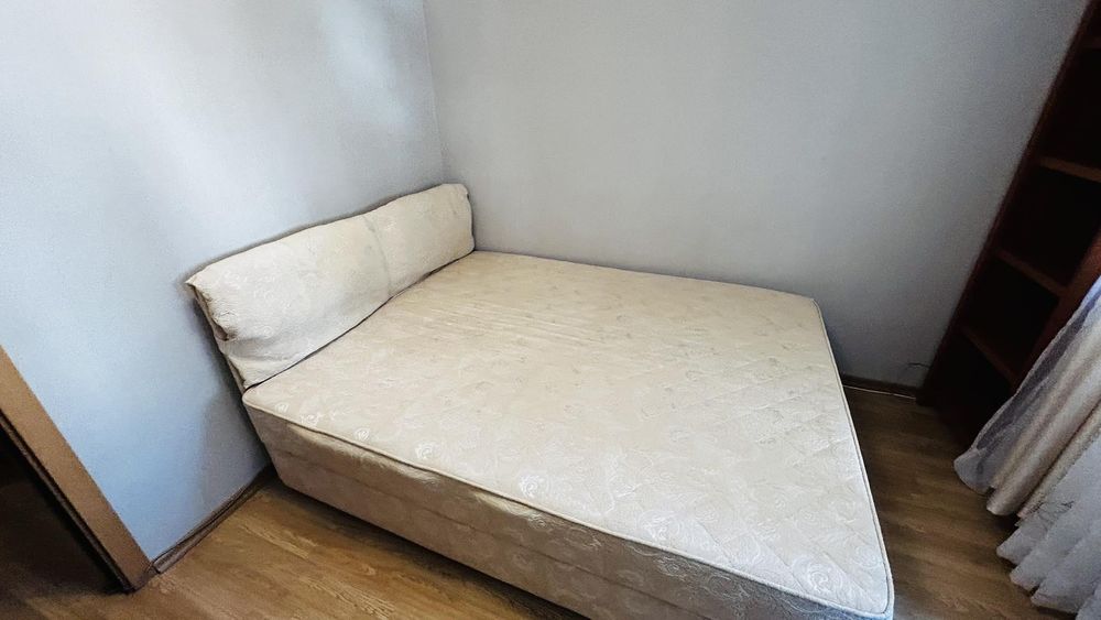 Дава се под наем Многостаен апартамент в Бургас, Лазур - 105 кв.м за 663 € - Снимка #3