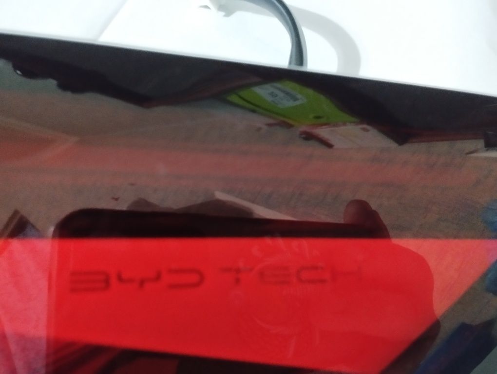 Продам задний фонарь для BYD