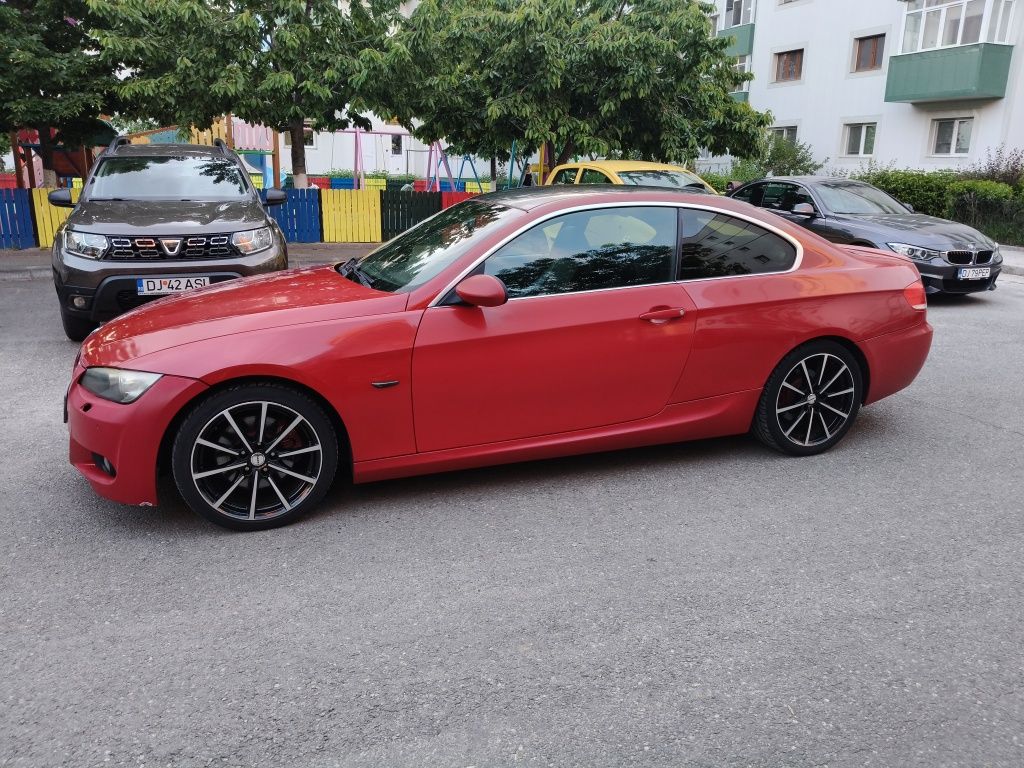 BMW 325xi M packet, Automată,GPL,X Drive,km.putini!!!