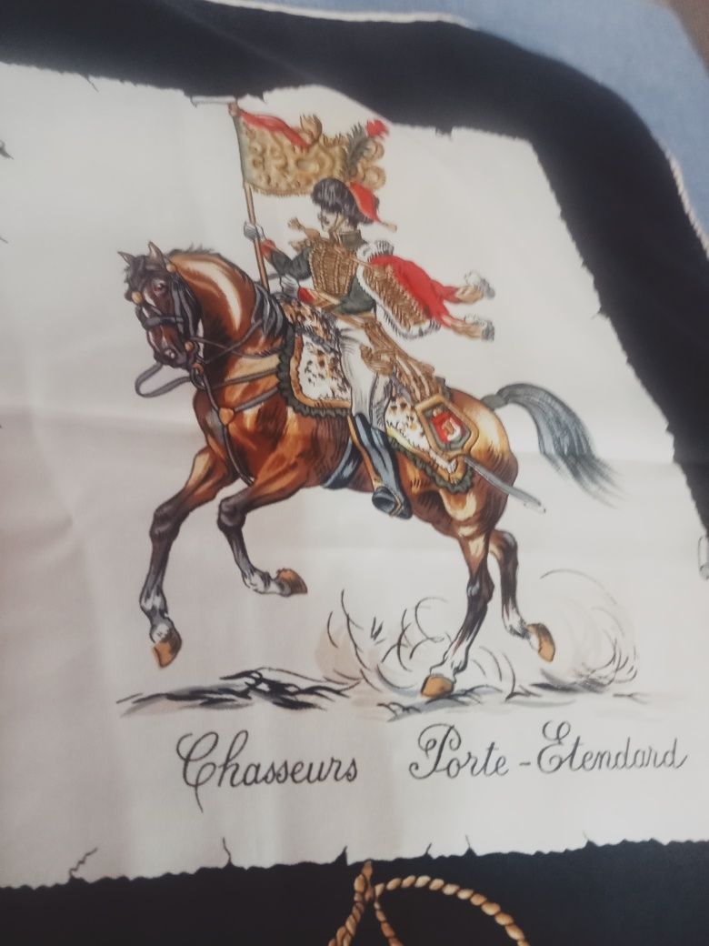 Eșarfă tip batic vintigi