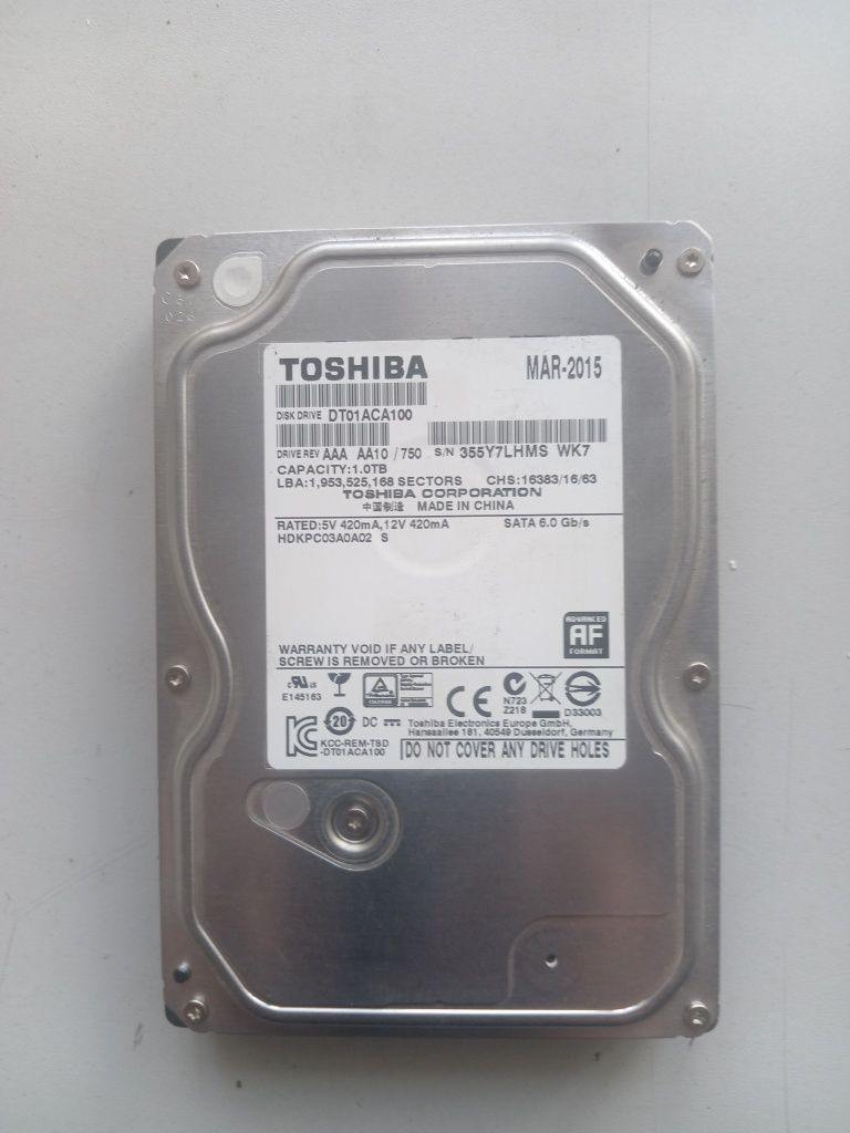 Продам жёсткий диск HDD  1 тб