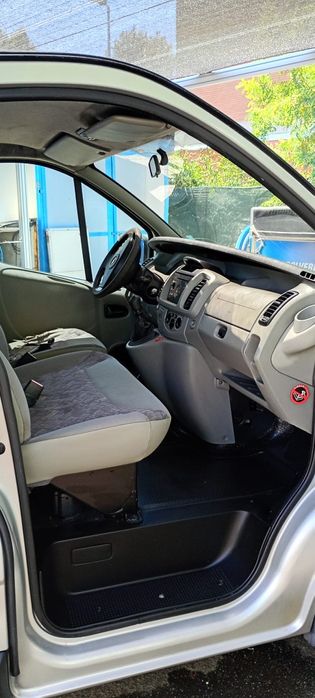 Opel Vivaro transport pt Invalizi