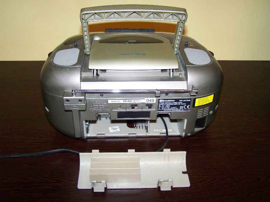 Radiocasetofon portabil cu CD Roadstar RCR-4541N/BZ