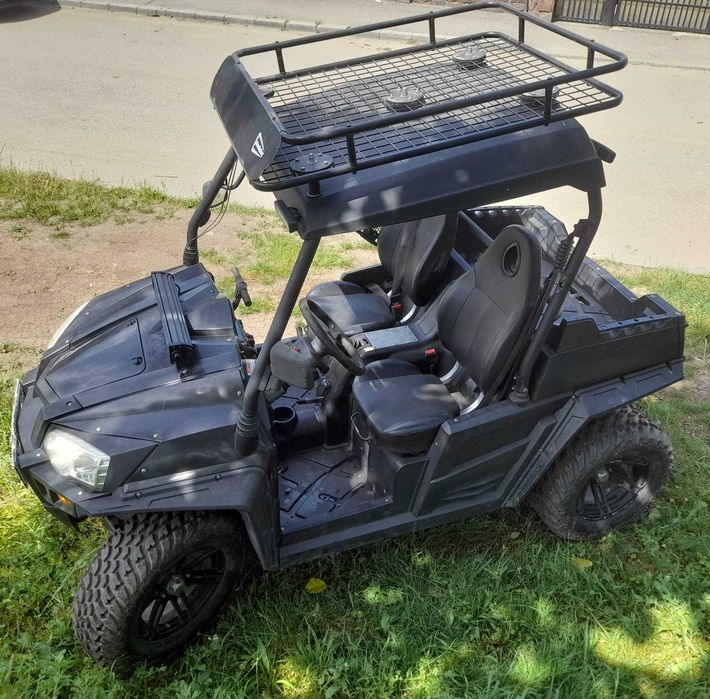 Vand UTV  800 ccm 4x4 -fabricat in America inmatriculat in Romania