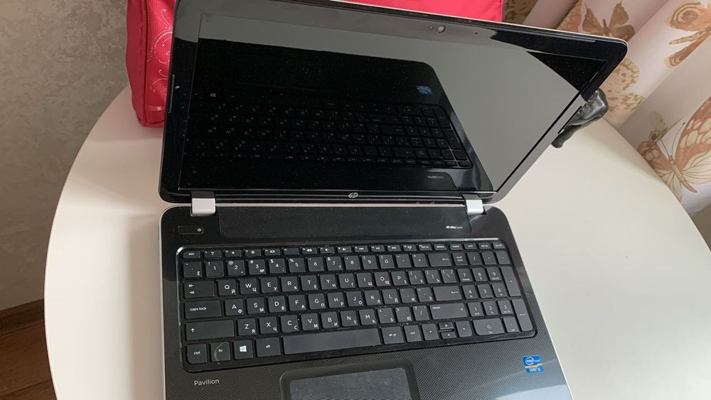 Ноутбук с сумкой