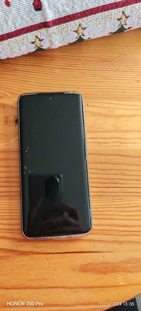 Телефон Honor 90