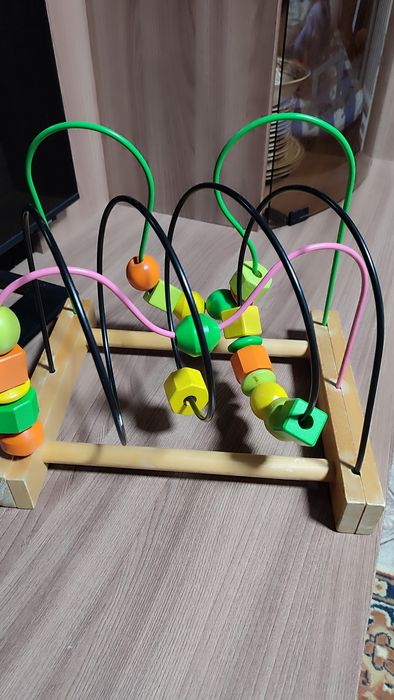 Развивающая игрушка