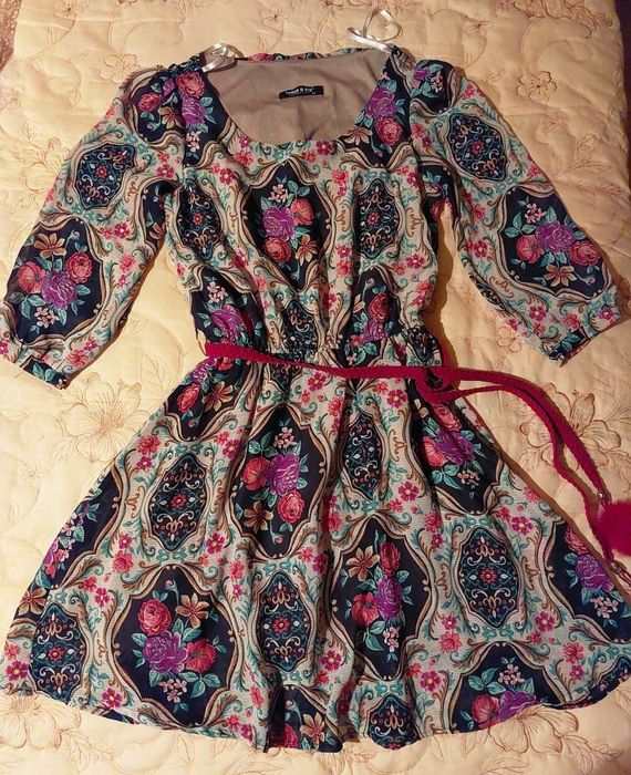 Rochii si bluze de calitate