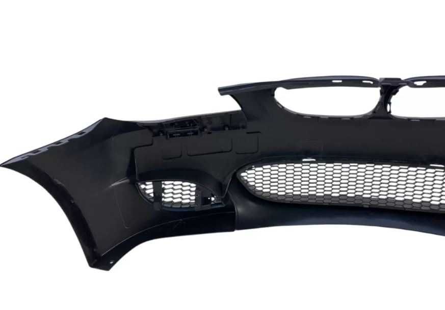 Предна M5 стил броня за BMW E60 / E61 2003г-2010г черна без халогени
