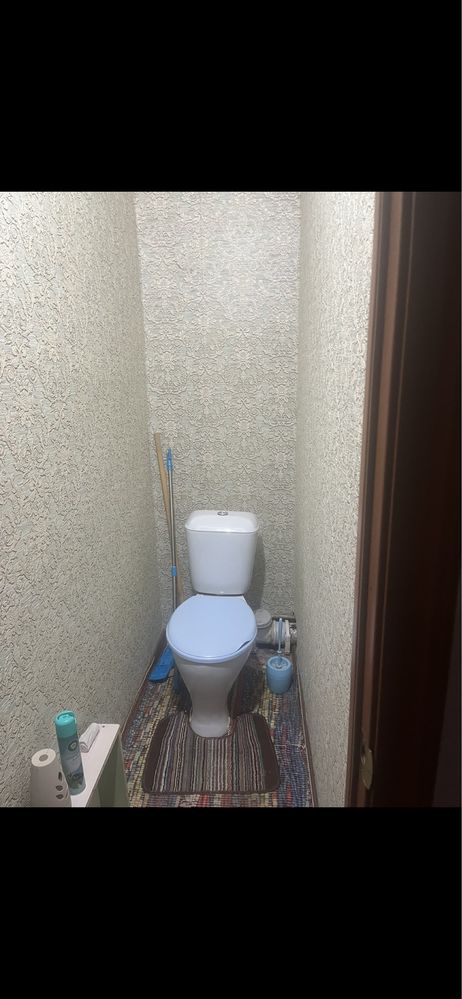 Продам 2х комнатную в центре
