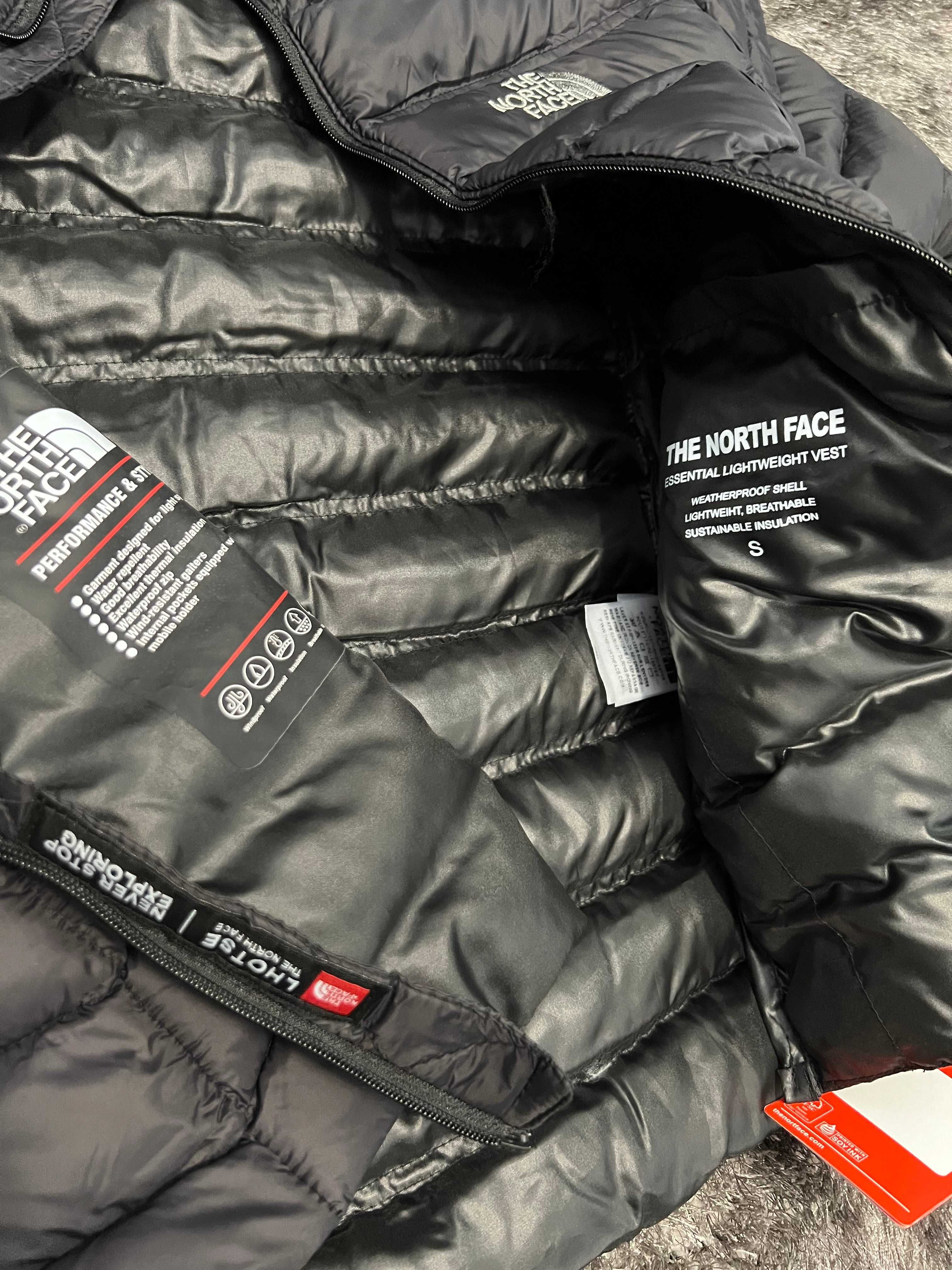 Geaca Barbati The North Face Albastru Indigo Subtire De Primavara!