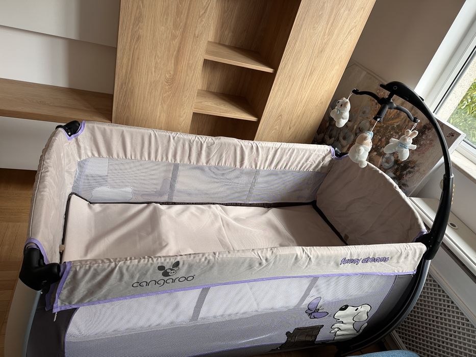 Съваема бебешка кошара