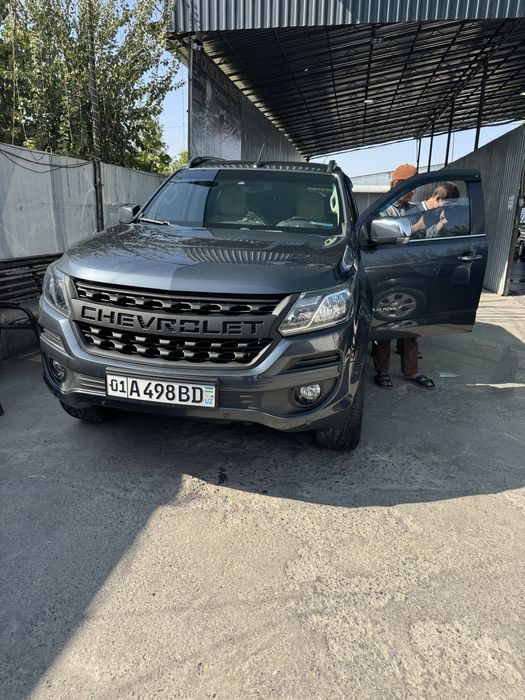 Выездная мойка авто, фасадов и брусчатки