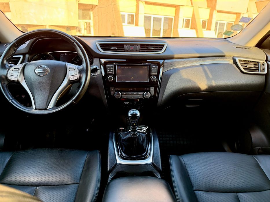 Nissan X-Trail 4x4 Tekna 1.6 DCI 130CP, Manual, 7 locuri