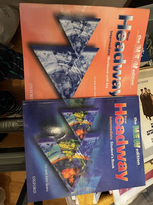 Книги для изучения анг и турецкого языка.