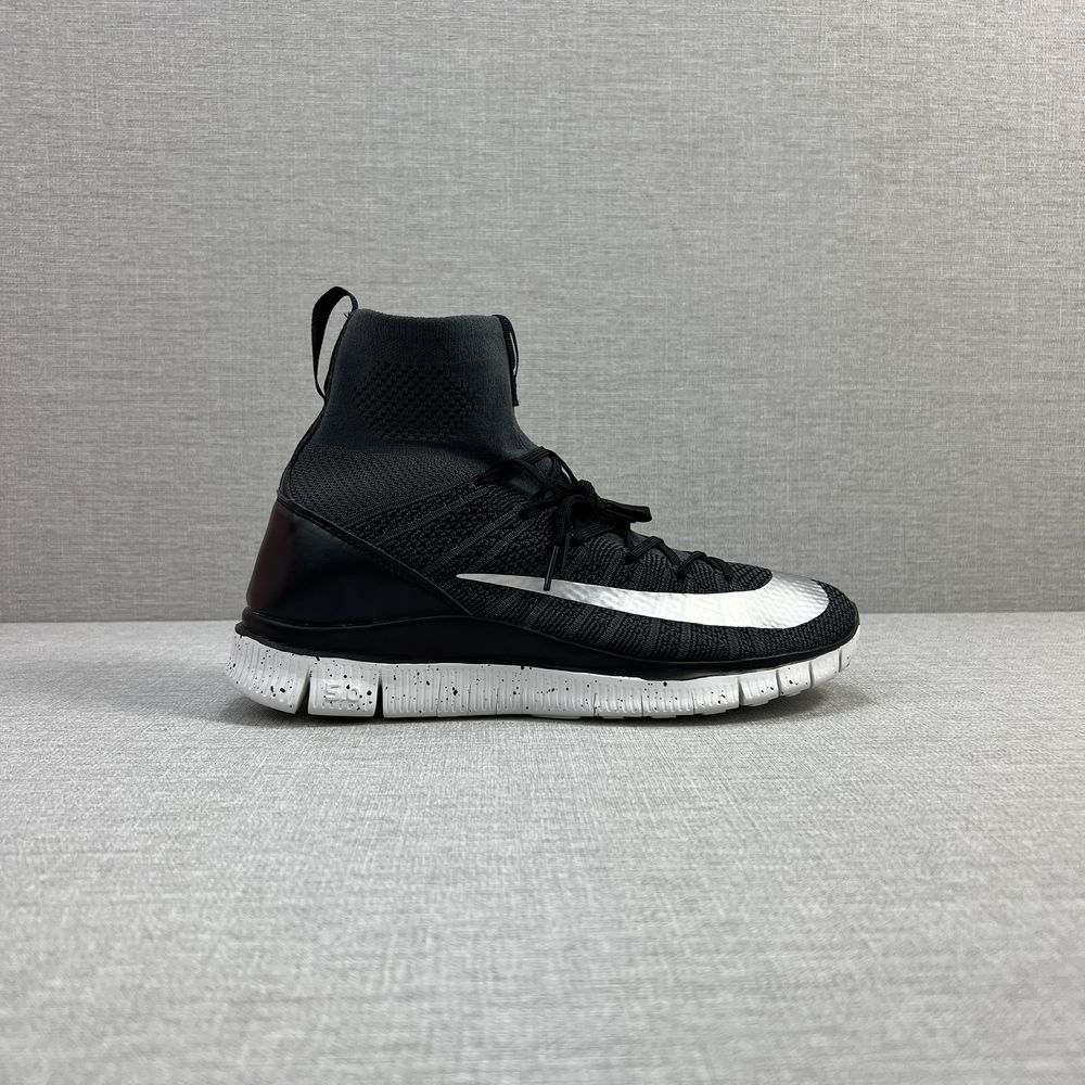 Nike Mercurial Black/White -44
