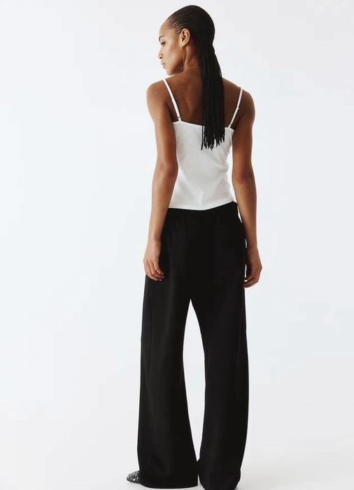 HM черен спортен панталон М размер - нов ( с етикет )