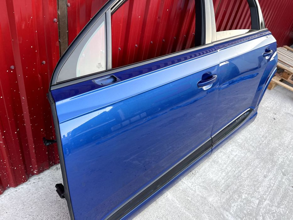 Usi stanga fata spate Audi Q7 4M S Line