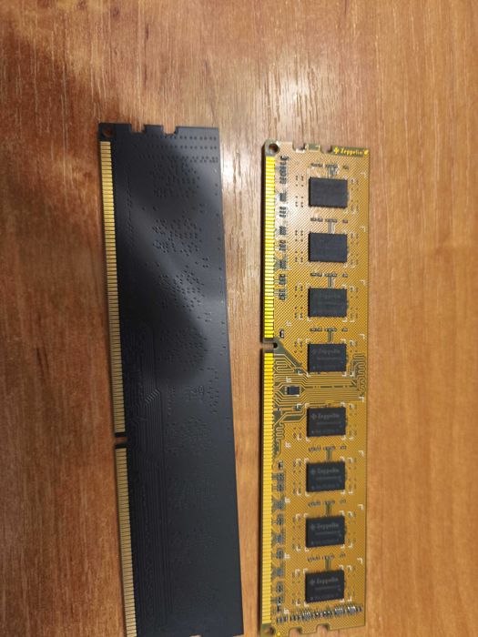 ОЗУ оперативная память 4Gb DDR3 1333/1600