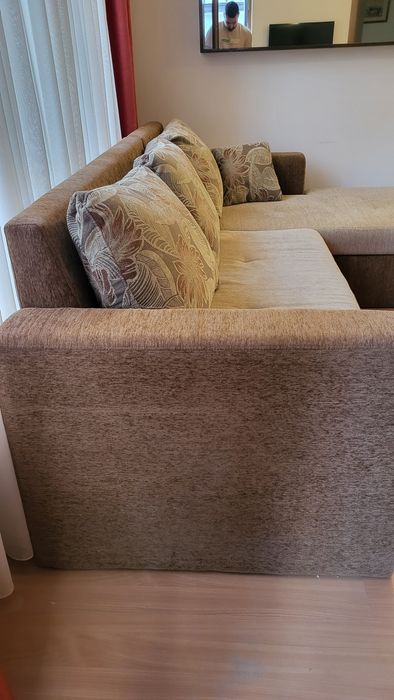 Разтегателен диван