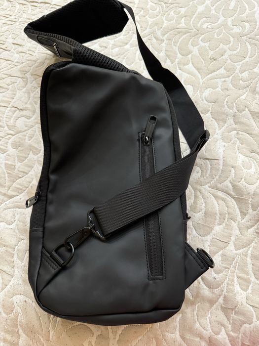 Мъжка чанта кросбоди