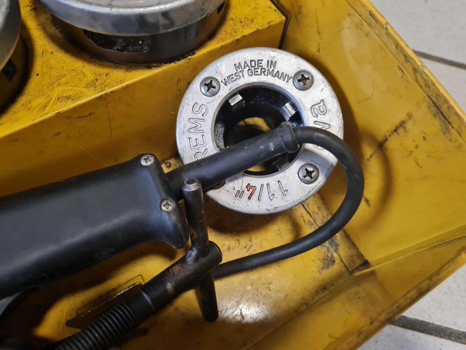 Rems Amigo 2 Машина за рязане на резби, матрица за рязане на резби