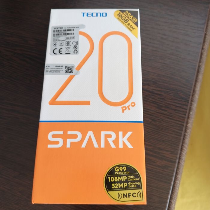Продам TECNO Spark 20 pro