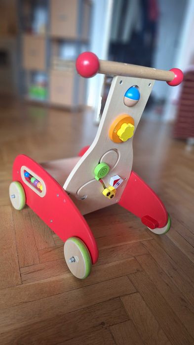 Уолкър (проходилка) Hape