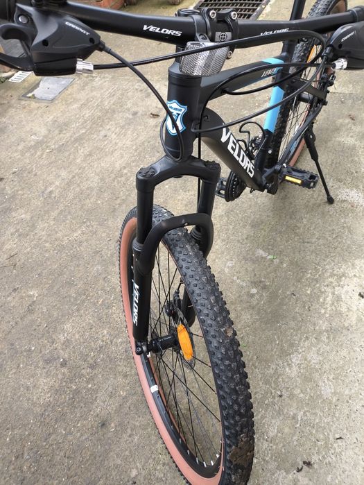 Bicicleta MTB-HT Velors Venus 2.7 V27302G 27,5", Negru/Alb/Albastru