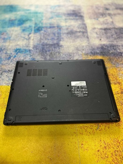 laptop Acer 14, windows 10, sd 32 gb, ideal office, internet