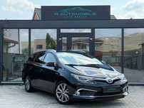 Toyota Auris Toyota Auris 1.8 Hibrid(benzina/electric), 136CP, GARANTIE 12-36 Luni