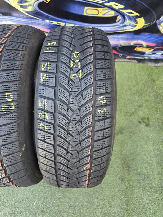 235.55.19 dunlop m+s o buc