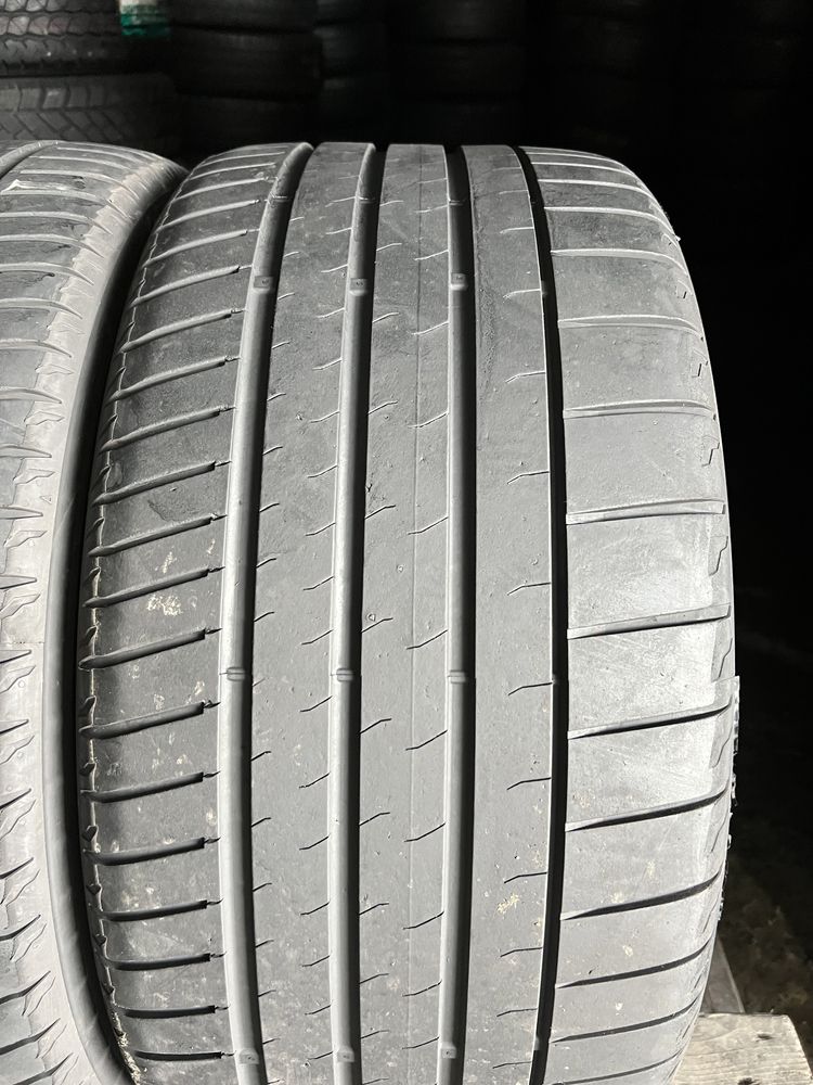 2 anvelope vara 295/35/21 , Bridgestone , DOT 2021 , 5.8 mm !