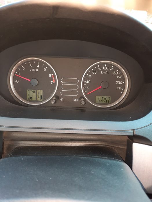 Vând autoturism FORD FIESTA