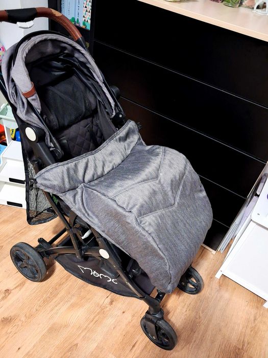Carucior Momi tip troller