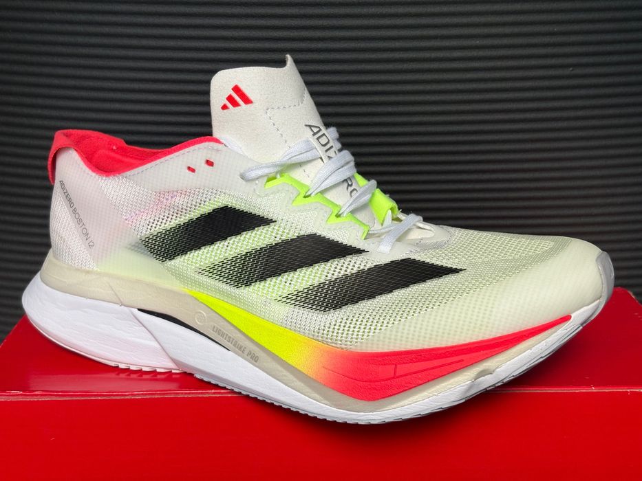 Vând ADIDAS BOSTON 12 , mărimea 39 1/3