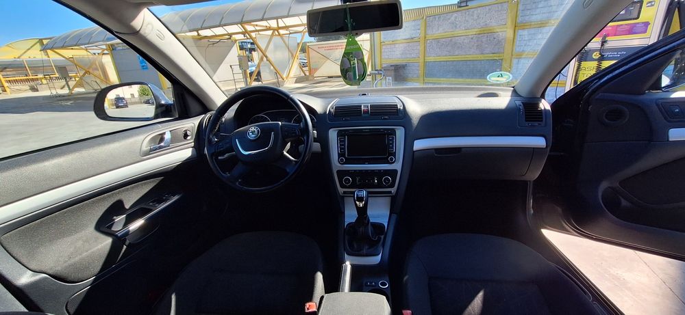 SCODA 2 FACELIFT 2000 disel.